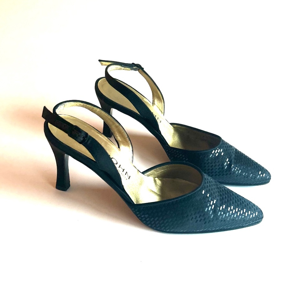 St. John Black Textile Almond Toe Classic Heels Slingbacks size 7 B.